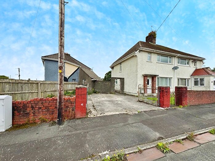3 Bedroom Semi-Detached House For Sale In Heol Y Maes, Pontarddulais, Swansea, West Glamorgan, SA4