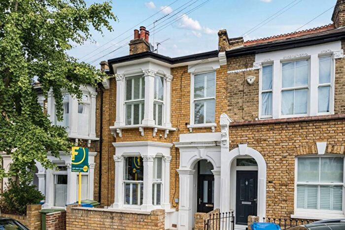 4 Bedroom House For Sale In Adys Road, Peckham Rye, London, SE15