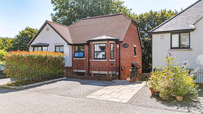 3 Bedroom Semi-Detached House For Sale In Burry Road, St. Leonards-On-Sea, TN37