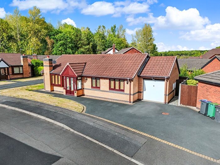 3 Bedroom Detached Bungalow For Sale In Ennerdale Close, Priorslee, Telford, Shropshire, TF2