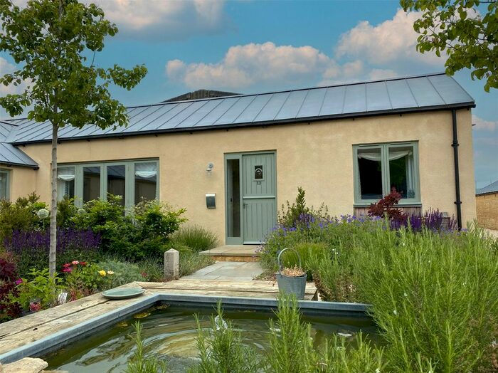 2 Bedroom Semi-Detached House For Sale In Corner Stables, Sturt Farm, Oxford Road, Burford, Oxfordshire, OX18