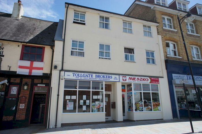 1 Bedroom Apartment To Rent In Brookridge Court, Hoddesdon, EN11