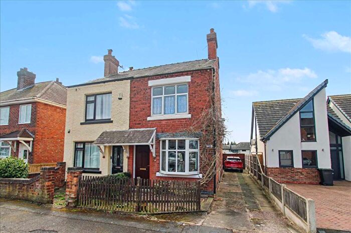 2 Bedroom Semi Detached House For Sale In Percy Street, Eastwood, Nottingham, NG16
