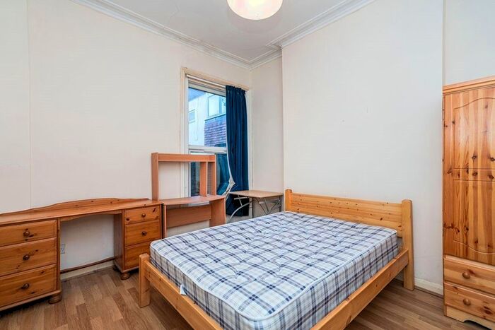 4 Bedroom Terraced House To Rent In Langhorn Road, Southampton, SO16