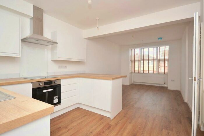 4 Bedroom Terraced House To Rent In Ewhurst Road, Brighton, BN2