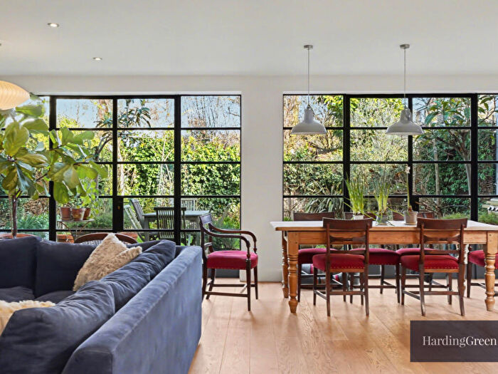 5 Bedroom Semi Detached House For Sale In Chelmsford Square, London, NW10