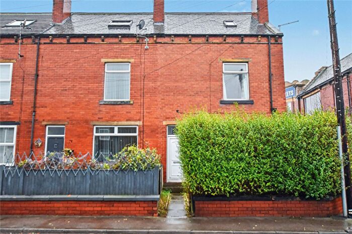 4 Bedroom Terraced House For Sale In Common Lane, East Ardsley, Wakefield, West Yorkshire, WF3