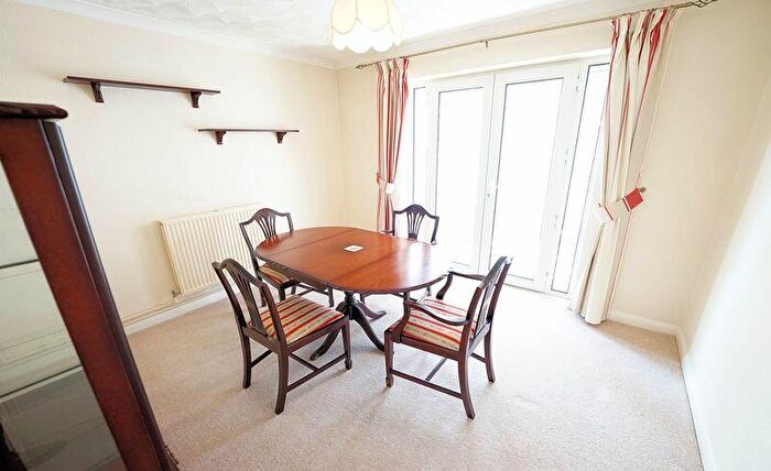 2 Bedroom Semi-Detached Bungalow For Sale In Mizzymead Rise, Nailsea, BS48