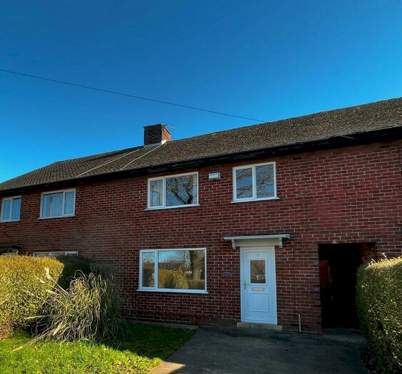 3 Bedroom Semi-Detached House To Rent In Woodville Road, Penwortham, PR1