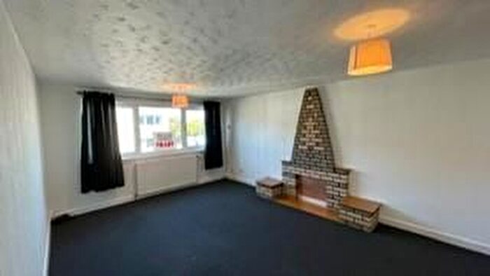 2 Bedroom Flat To Rent In Bankhead Terrace, Lanark, ML11