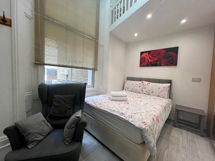Studio To Rent In Cromwell Road, London, SW7