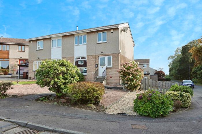 3 Bedroom Semi-Detached House For Sale In Mossbank, Rosyth, Dunfermline, Fife, KY11
