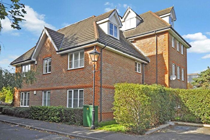 2 Bedroom Flat To Rent In Catherine Place, Harrow, HA1