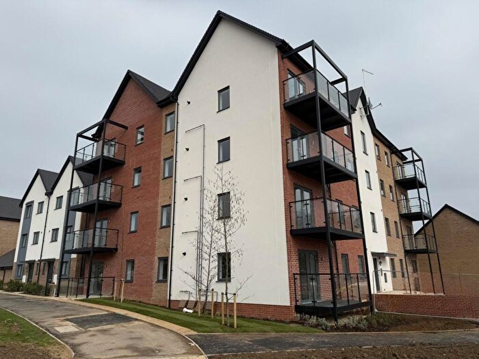 1 Bedroom Apartment For Sale In Aubrac Close, Whitehouse, Milton Keynes, MK8