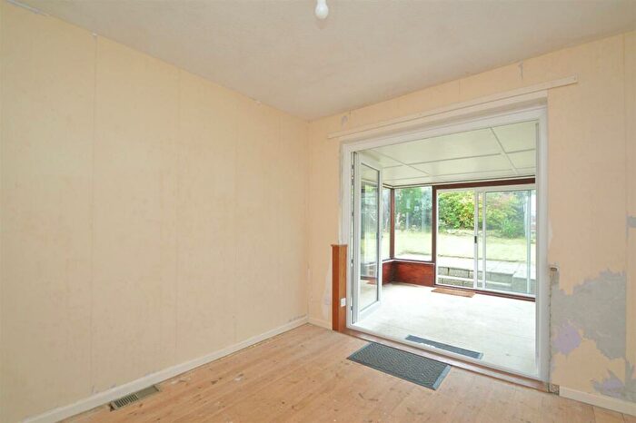 2 Bedroom Detached Bungalow For Sale In Chain Free * Godshill, PO38