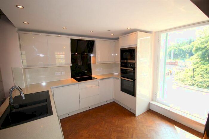 2 Bedroom Apartment To Rent In The Warehouse, Victoria Quays, Wharf Street, Sheffield, S2