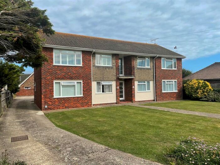 2 Bedroom Flat To Rent In Sea Place, Goring-By-Sea, Worthing, BN12
