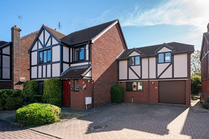 4 Bedroom Detached House For Sale In Ballard Close, Milton, CB24