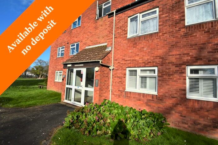 2 Bedroom Ground Flat To Rent In Escur Close, Portsmouth, PO2