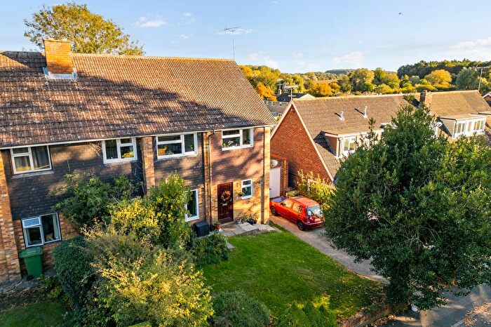4 Bedroom Semi-detached House For Sale In Emsons Close, Linton, CB21