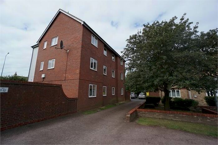 2 Bedroom Flat To Rent In The Rookeries, Marks Tey, CO6