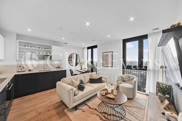 Studio To Rent In Twelve Trees Park, Affinity View, West Ham, London, E16