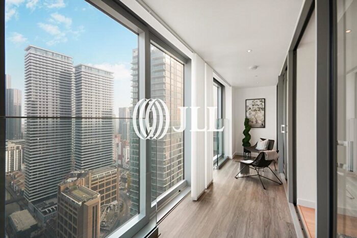1 Bedroom Flat To Rent In Landmark Pinnacle, Marsh Wall, E14