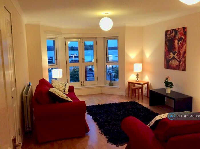 2 Bedroom Flat To Rent In Crow Road, Glasgow, G11