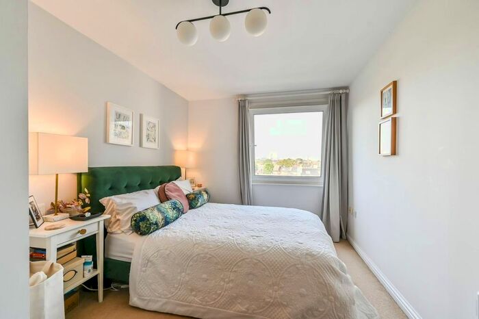 1 Bedroom Flat To Rent In Effra Parade, Brixton, London, SW2