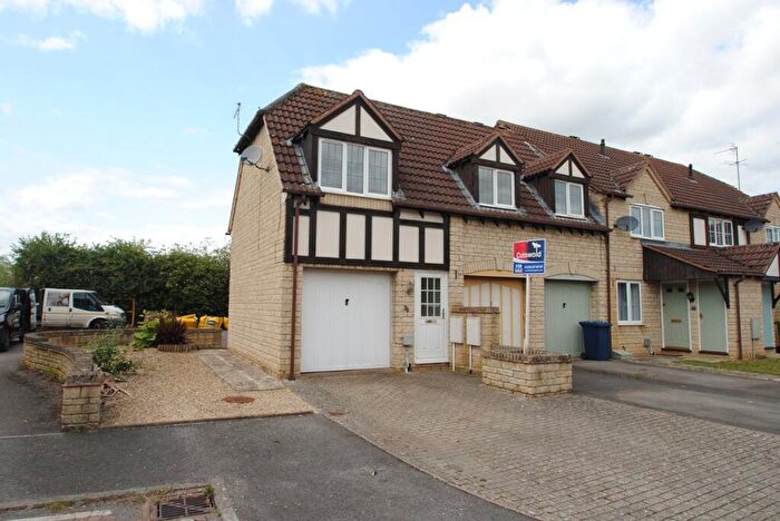 1 Bedroom Coach House For Sale In Ashlea Meadow, Bishops Cleeve, Cheltenham, GL52