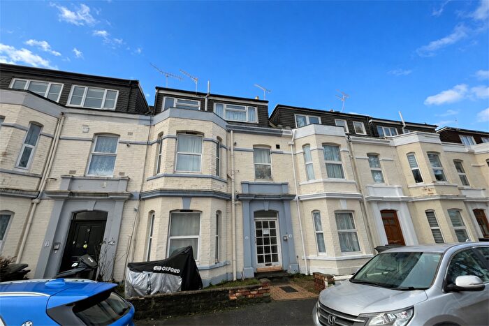 2 Bedroom Flat To Rent In Bournemouth Centre, BH2