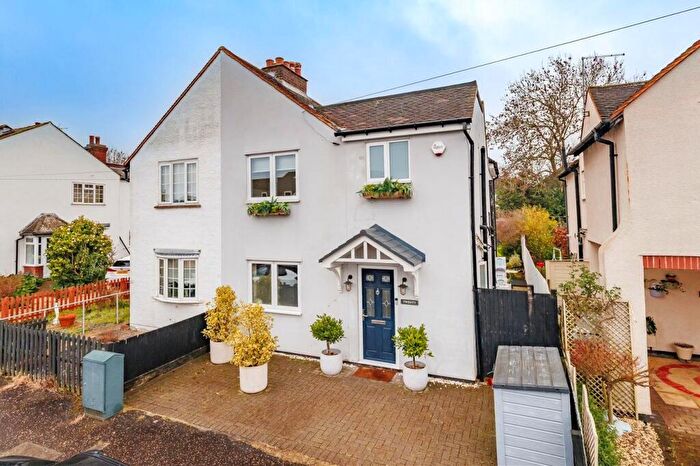 3 Bedroom Semi-Detached House For Sale In James Street, Epping, CM16