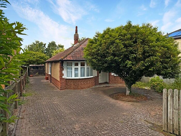 2 Bedroom Detached Bungalow For Sale In High Street, Girton, CB3