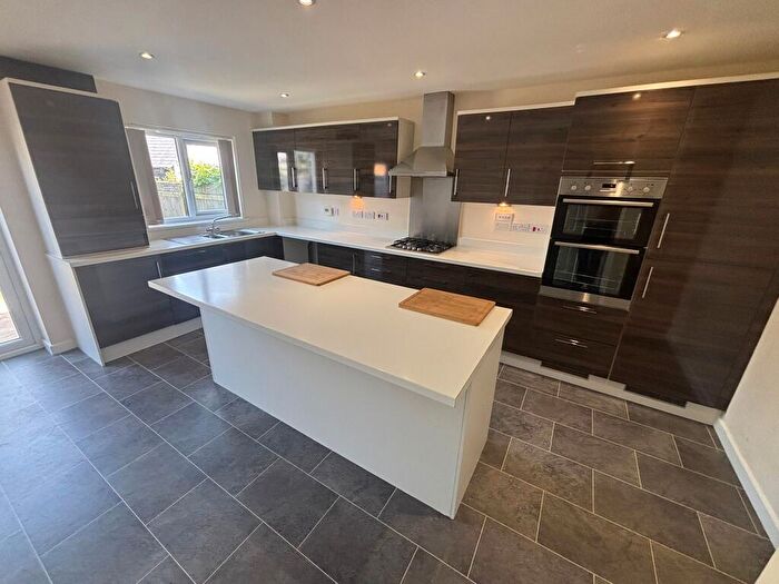 4 Bedroom House To Rent In Piper Street, PL6