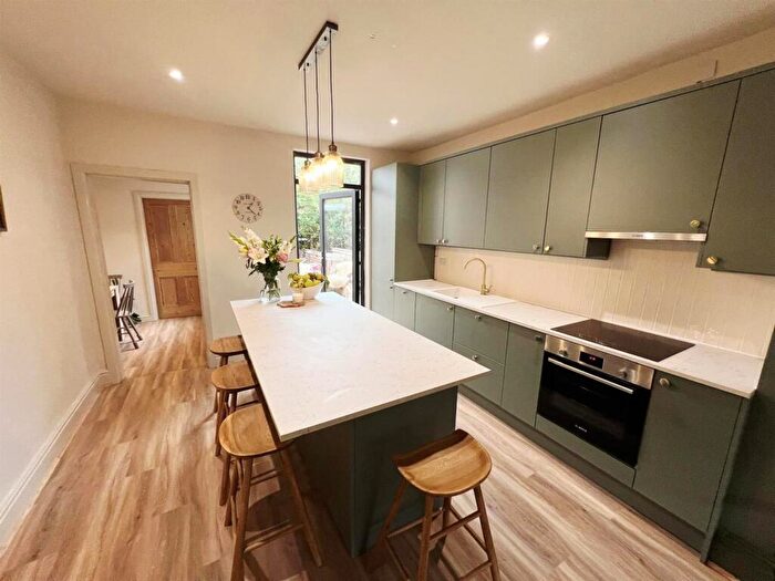 3 Bedroom Semi Detached House For Sale In Cannon Street, Nottingham, NG5