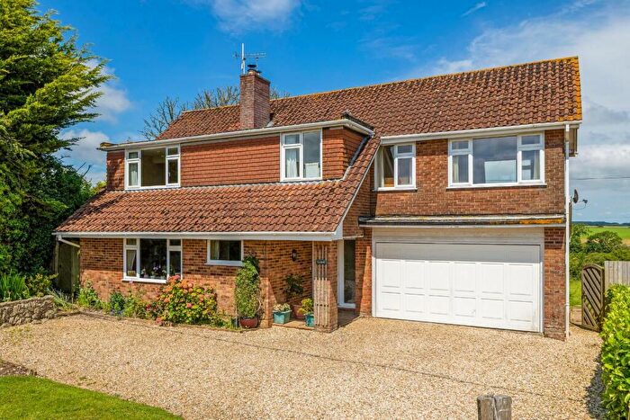 4 Bedroom Detached House For Sale In Green Lane, Salisbury, SP5
