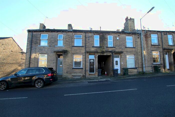1 Bedroom Terraced House To Rent In New Street, Idle, Bradford, BD10