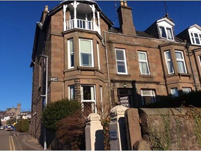 5 Bedroom Semi-Detached House To Rent In Rosemount Terrace, Upper Constitution Street, Dundee, DD3
