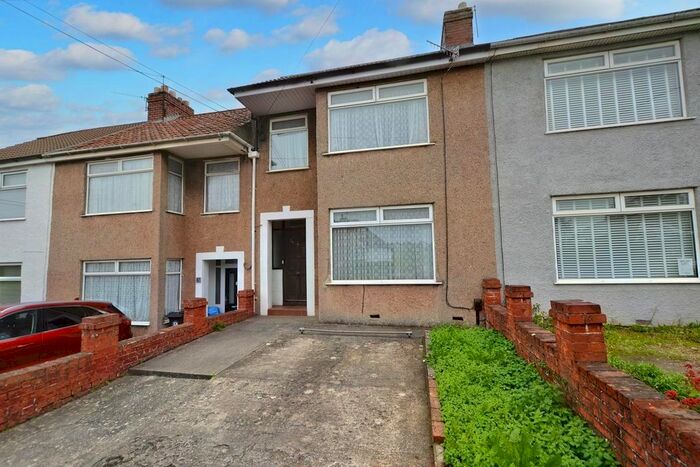 3 Bedroom Terraced House To Rent In Headley Lane, Headley Park, Bristol, BS13