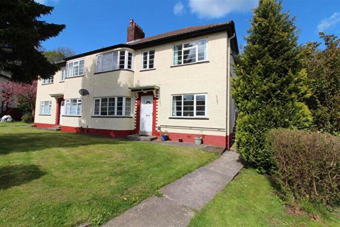 2 Bedroom House To Rent In Redesdale Gardens, Adel, LS16