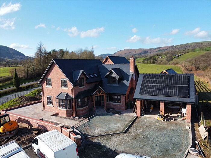5 Bedroom Detached House For Sale In Pontdolgoch, Caersws, Powys, SY17