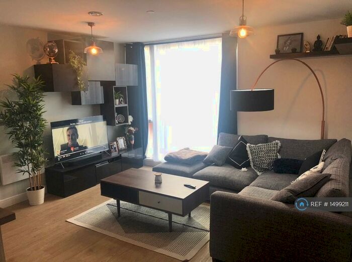 2 Bedroom Flat To Rent In Dyche Street, Manchester, M4