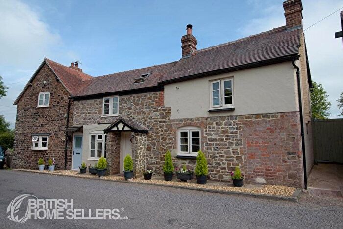 3 Bedroom Cottage For Sale In South Road, Ditton Priors, Bridgnorth, Shropshire, WV16