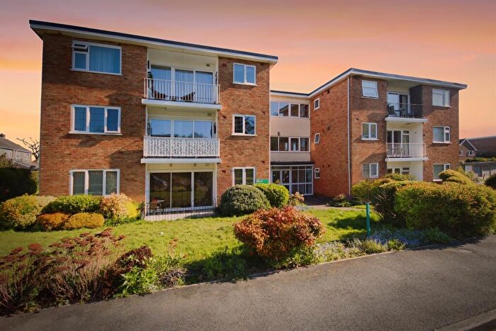 2 Bedroom Apartment For Sale In Ilford Court, Binley Woods, Coventry, CV3