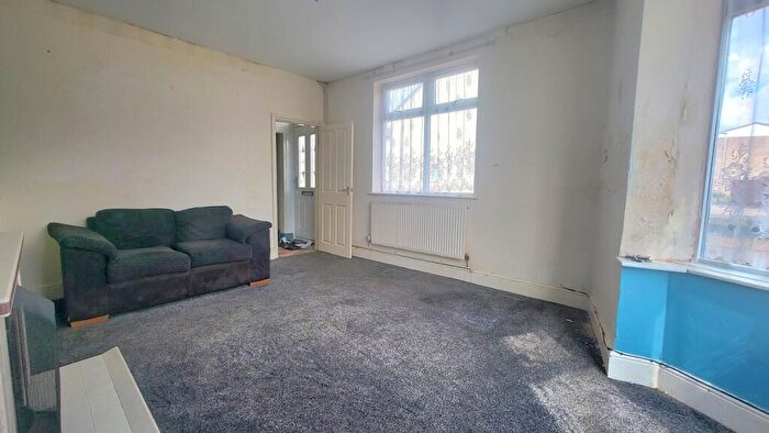 3 Bedroom End Of Terrace House For Sale In Wellington Street, Peterborough, PE1
