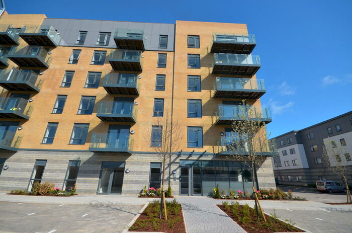 2 Bedroom Apartment To Rent In The Boardwalk, Ocean Drive, ME7