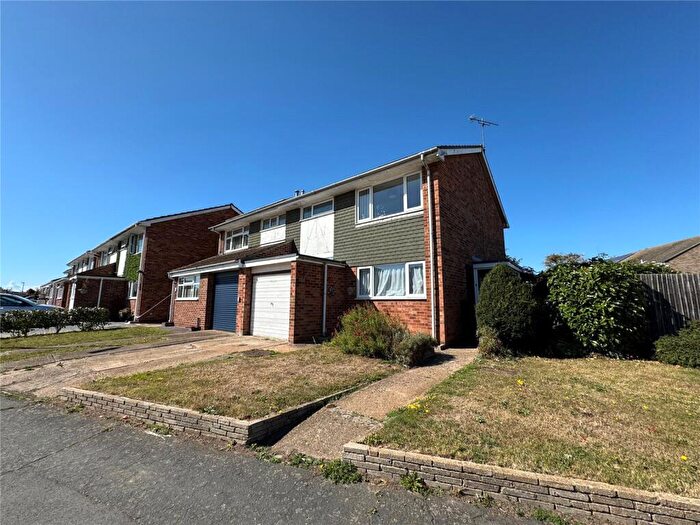 3 Bedroom Semi-Detached House For Sale In Munnings Drive, Clacton-on-Sea, Essex, CO16