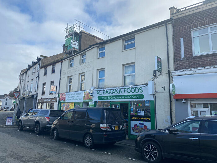8 Bedroom Block Of Apartments For Sale In - High Street, Bangor, Gwynedd, Wales, LL57