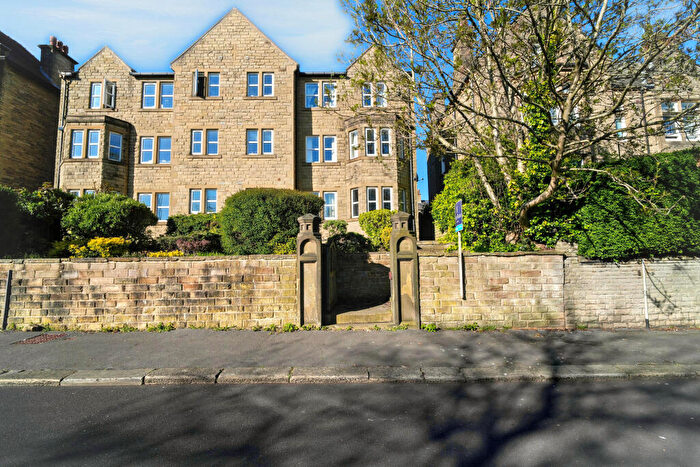 2 Bedroom Flat For Sale In Apartment Parklands, Park Drive, Huddersfield, HD1