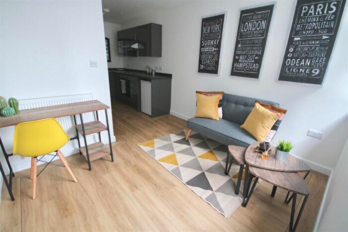 1 Bedroom Flat For Sale In Enterprise House Isambard Brunel Road, PO1